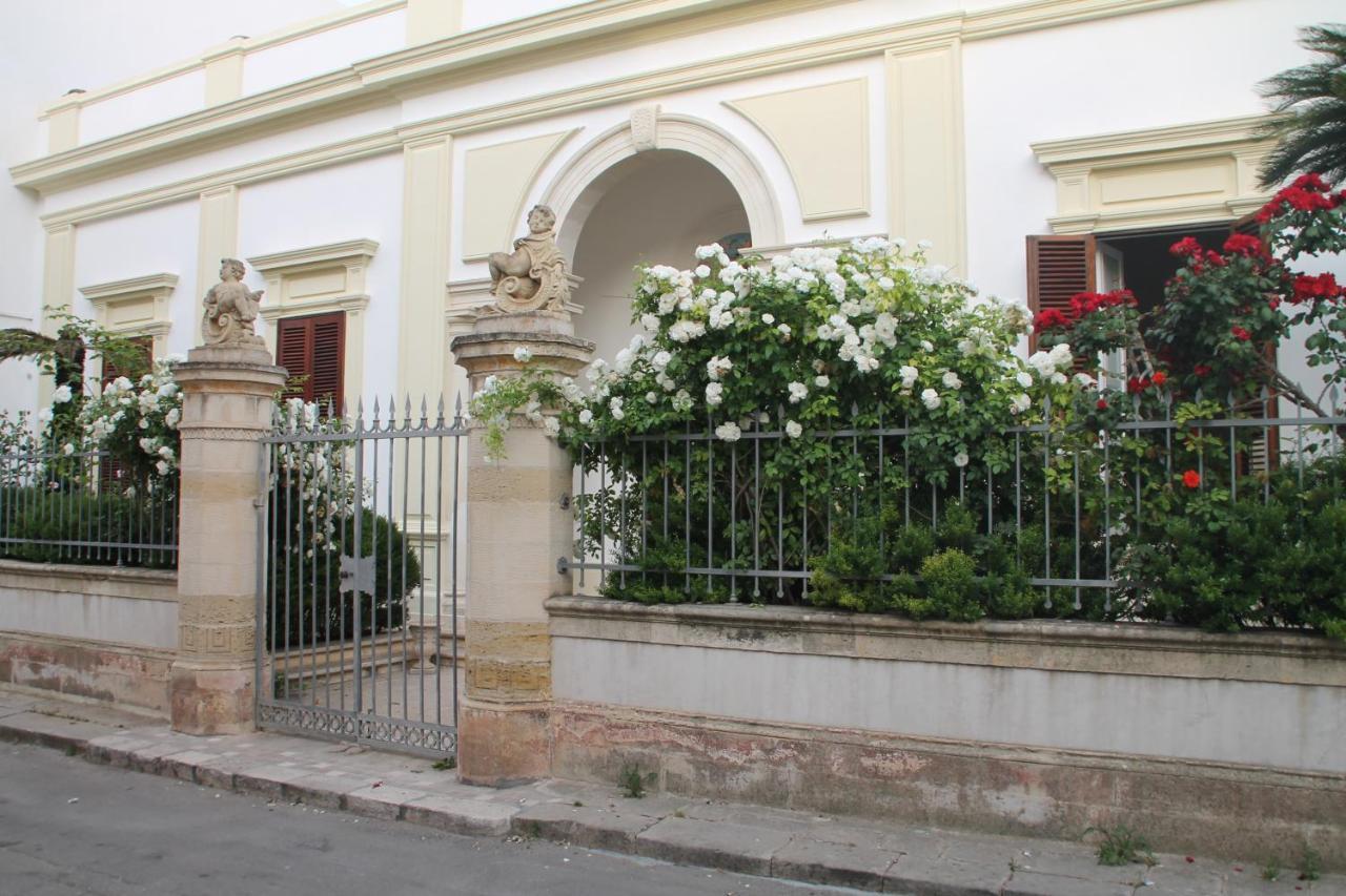 Villa Degli Angeli Santa Maria al Bagno Ngoại thất bức ảnh